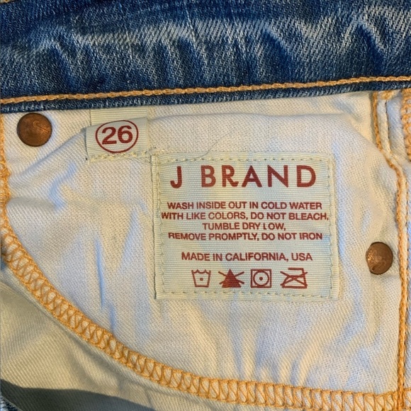 J Brand Blue Cigarette Leg Denim Jeans. Classic Light Wash.Size 26. - Picture 7 of 12